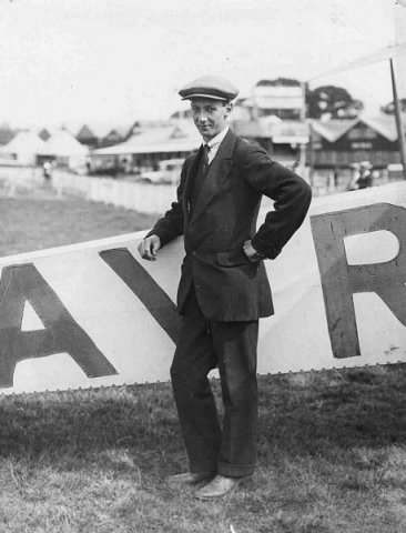 fred raynham 0906-0042